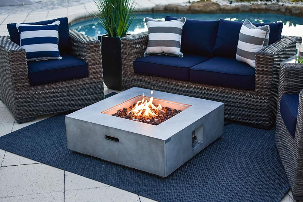 people use a fire pit